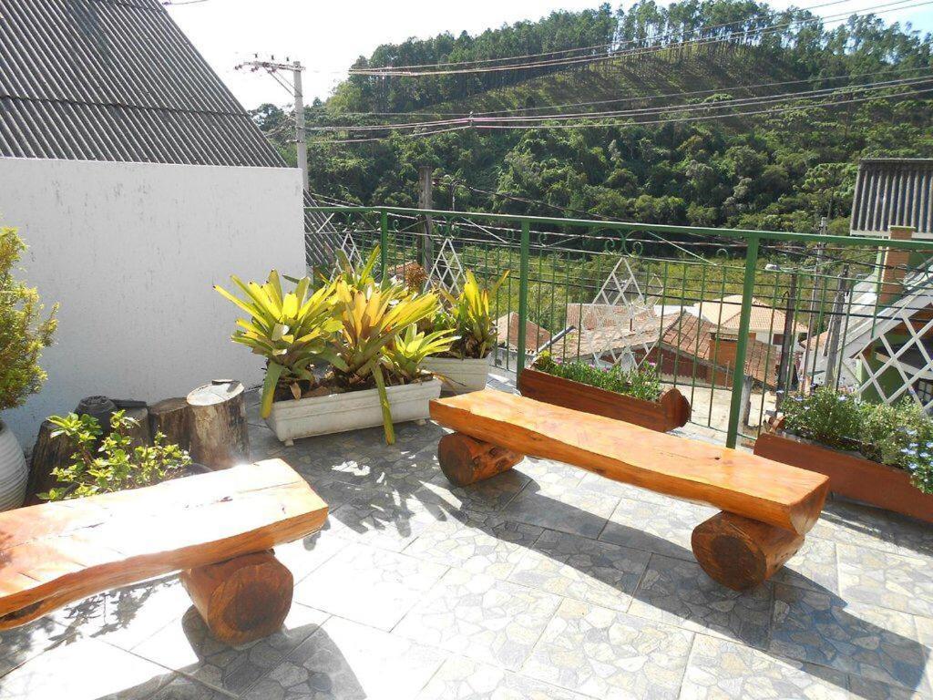 Pousada Monte Suico Campos do Jordão Buitenkant foto